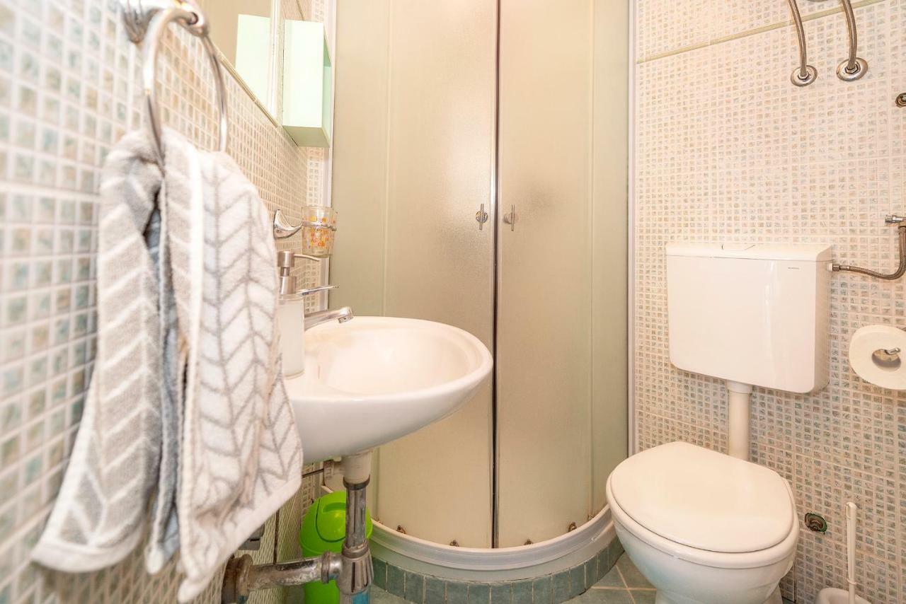 Mediterranean Apartment Korina Baška Eksteriør bilde